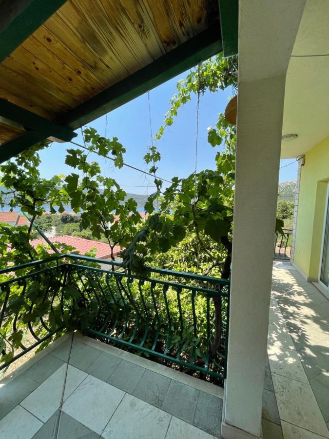 Apartments Mornar Poljica  Εξωτερικό φωτογραφία